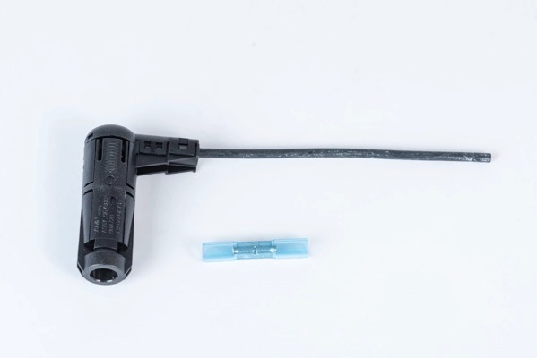 KIT003
