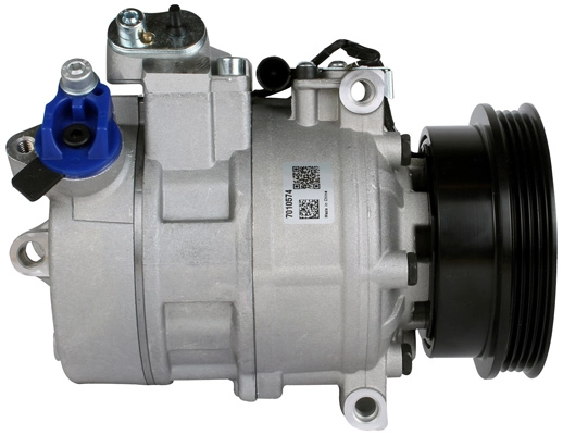 7010574