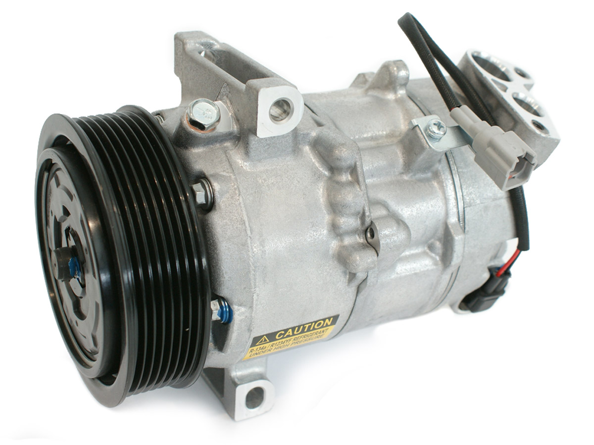 EKL32115