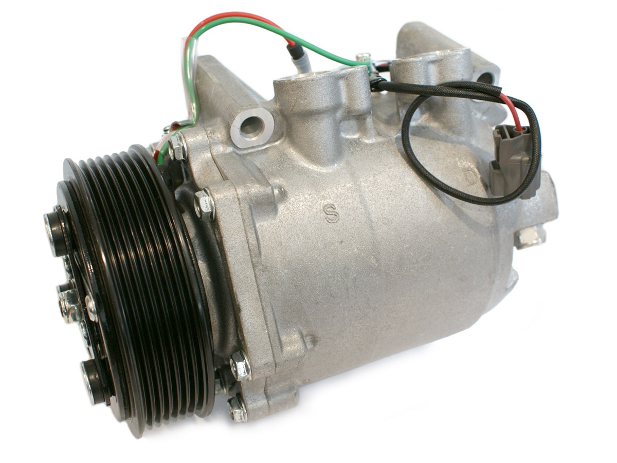 EKL33896