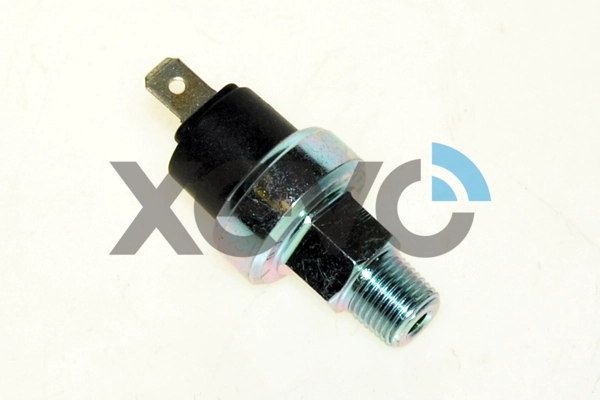 XOS8233