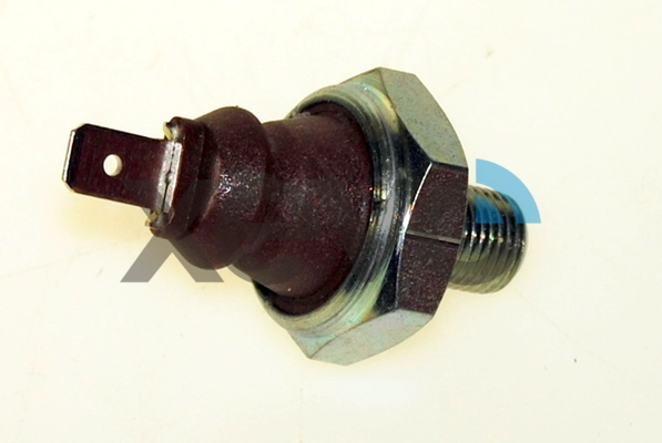 XOS8242